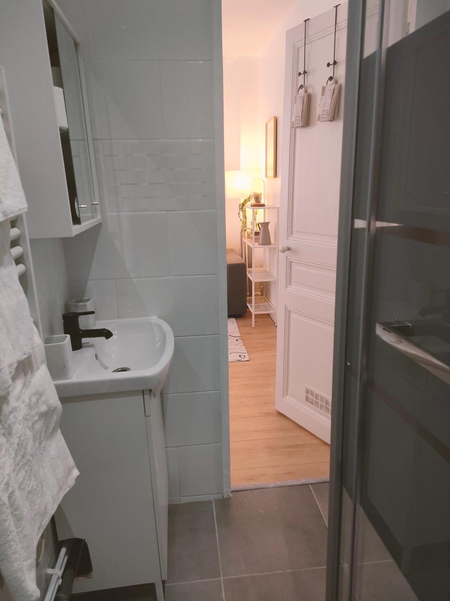 Appartement Proche De Paris Canal,Disney, Netflix Aulnay-sous-Bois Esterno foto